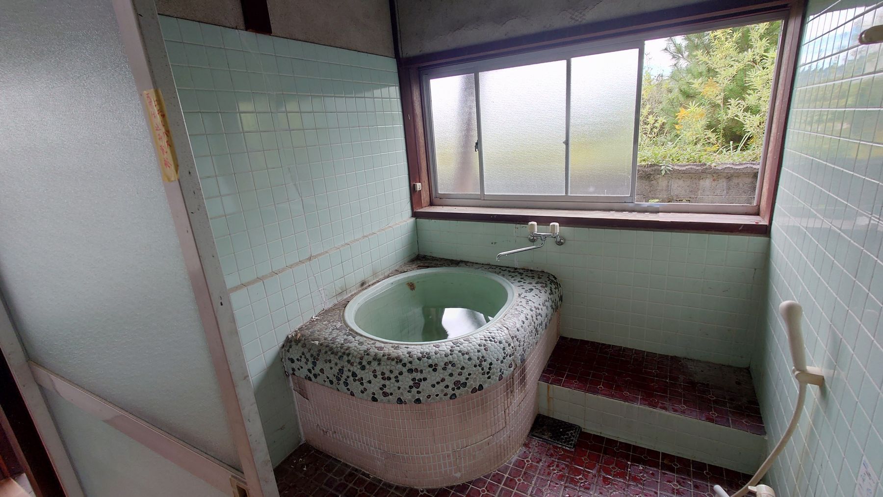 防府市伊佐江　庭