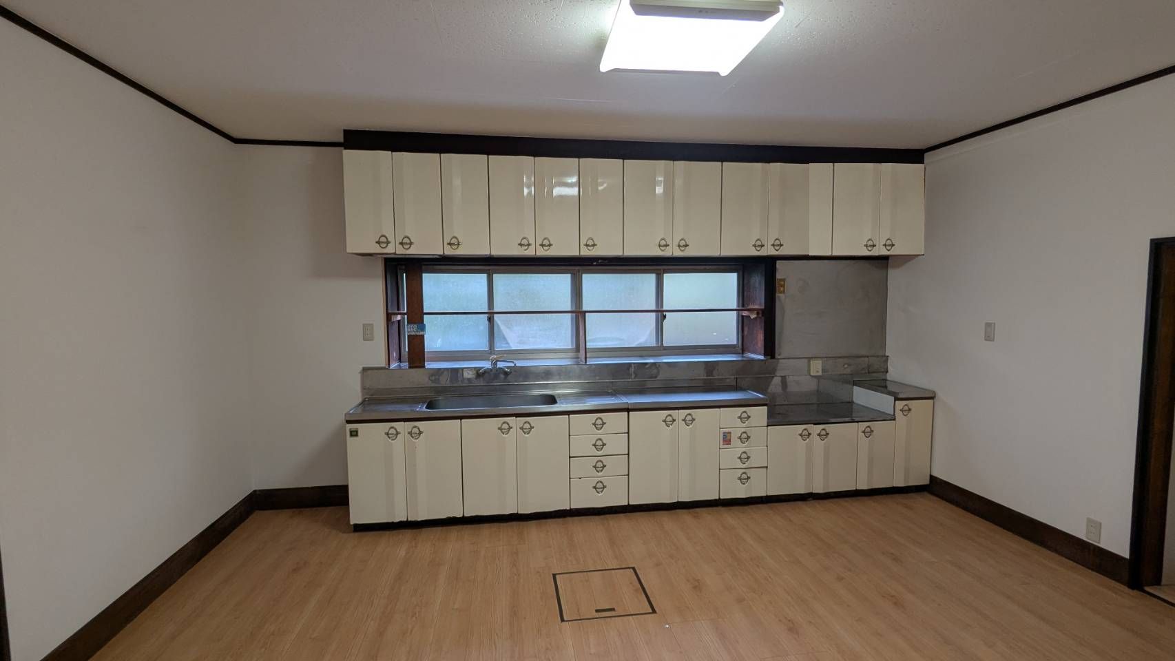 防府市伊佐江　外観