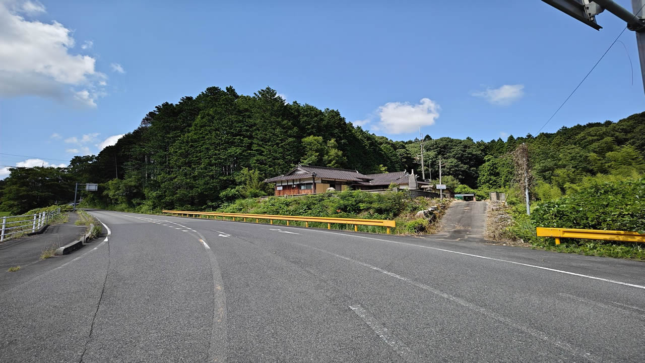 美祢市秋芳町秋吉　外観