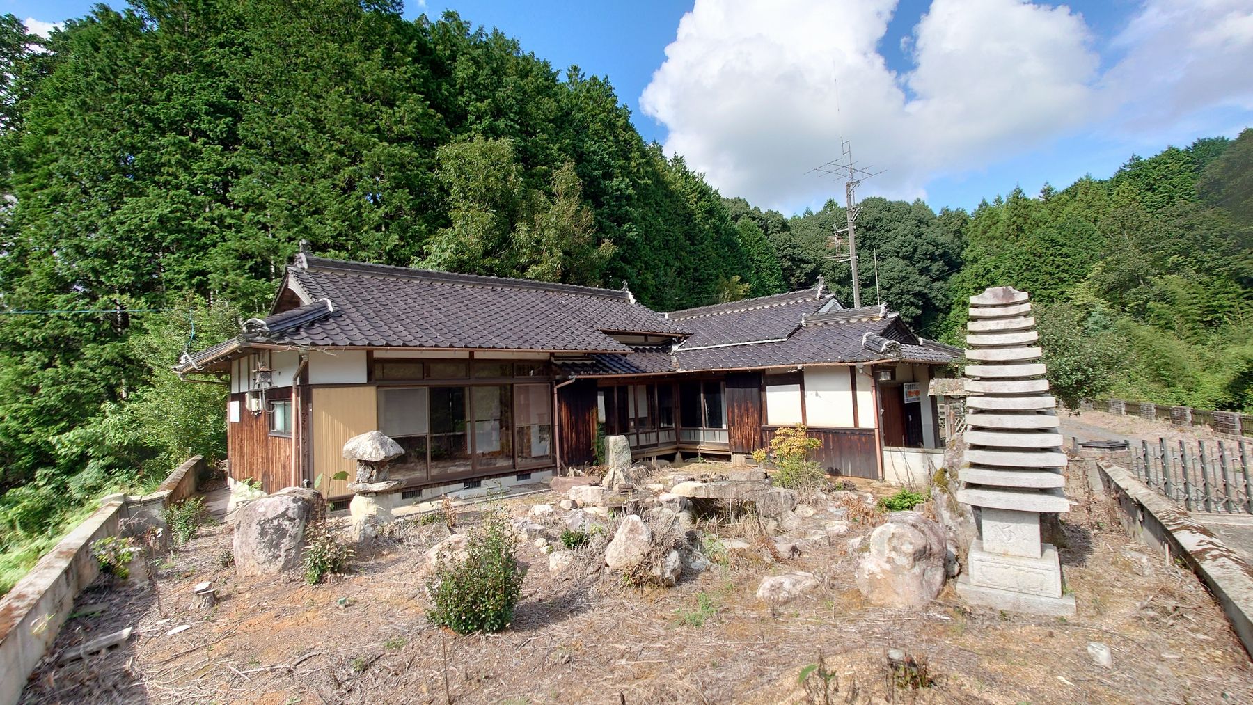 美祢市秋芳町秋吉　外観